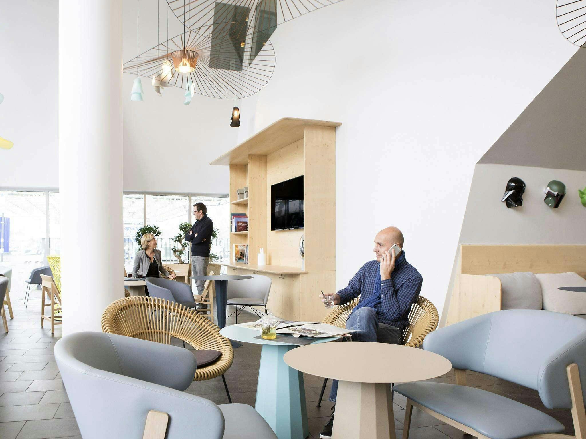 Hotel Novotel Suites Gare Lille Europe photo 1