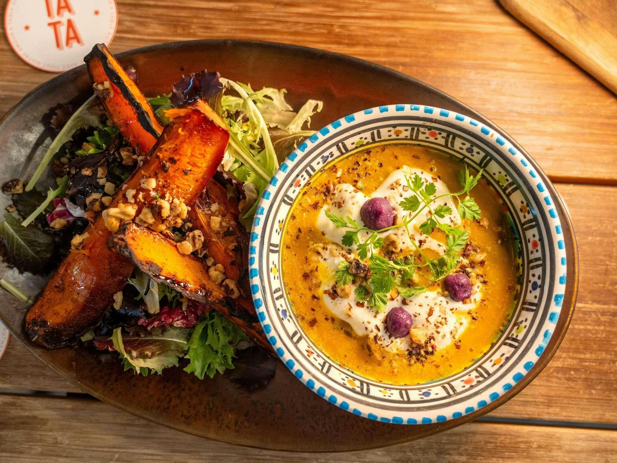 Hotel Novotel Suites Marseille Centre Euromed photo 1