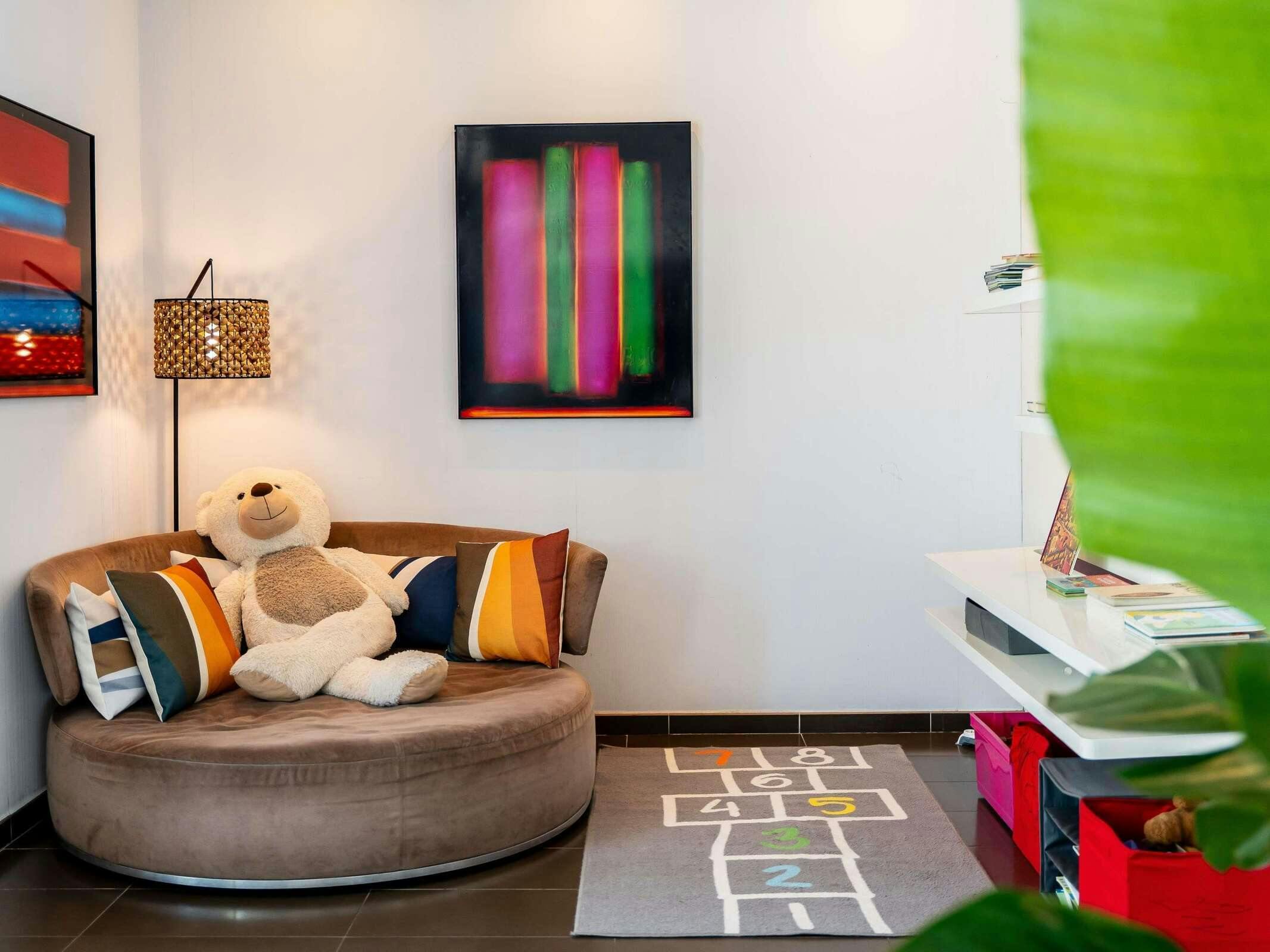 Hotel Novotel Suites Marseille Centre Euromed photo 2