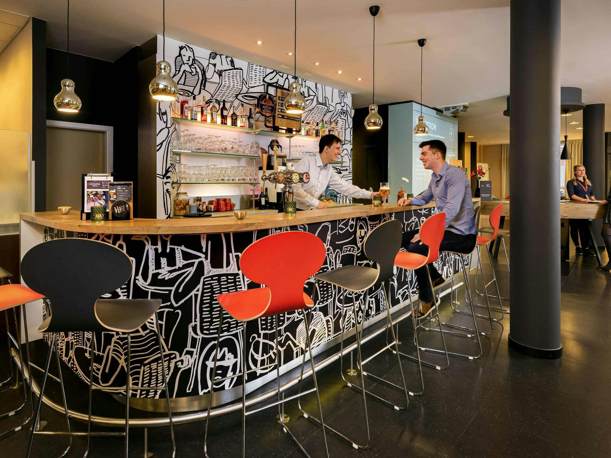 Hotel ibis Sint Niklaas Centrum photo 1