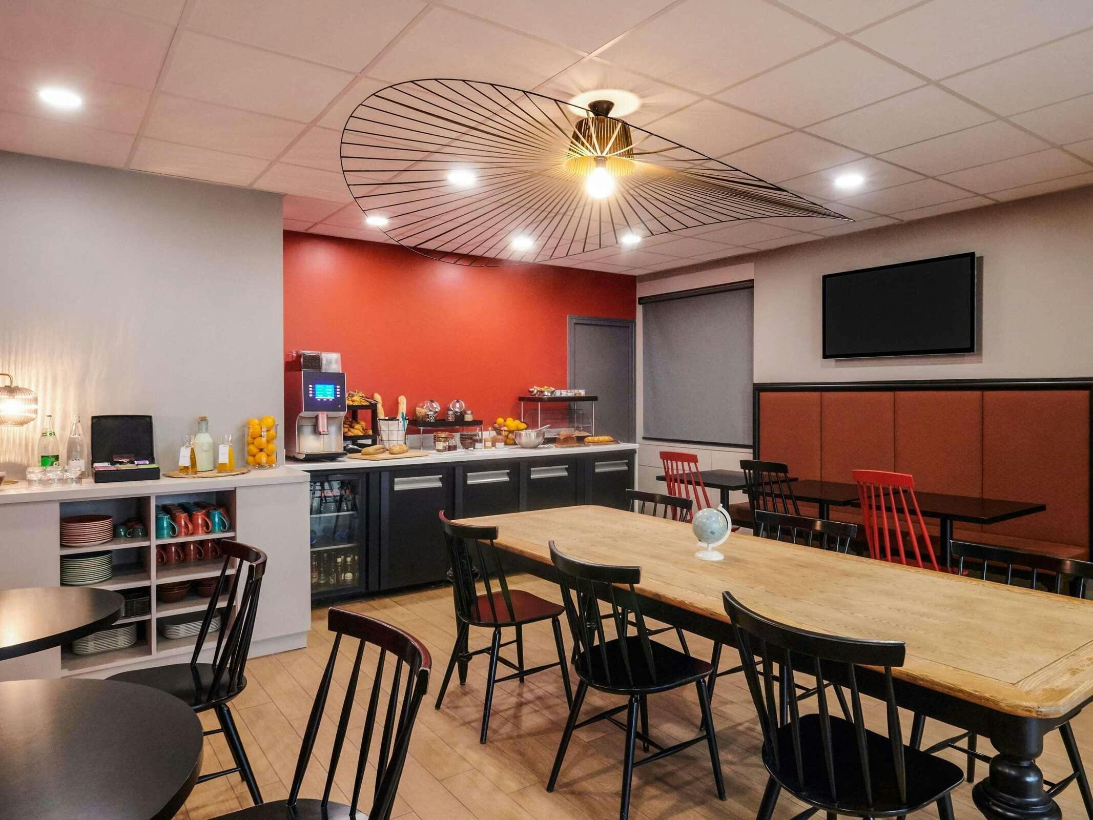 Hotel Ibis Styles Nantes Centre Place Graslin photo 1