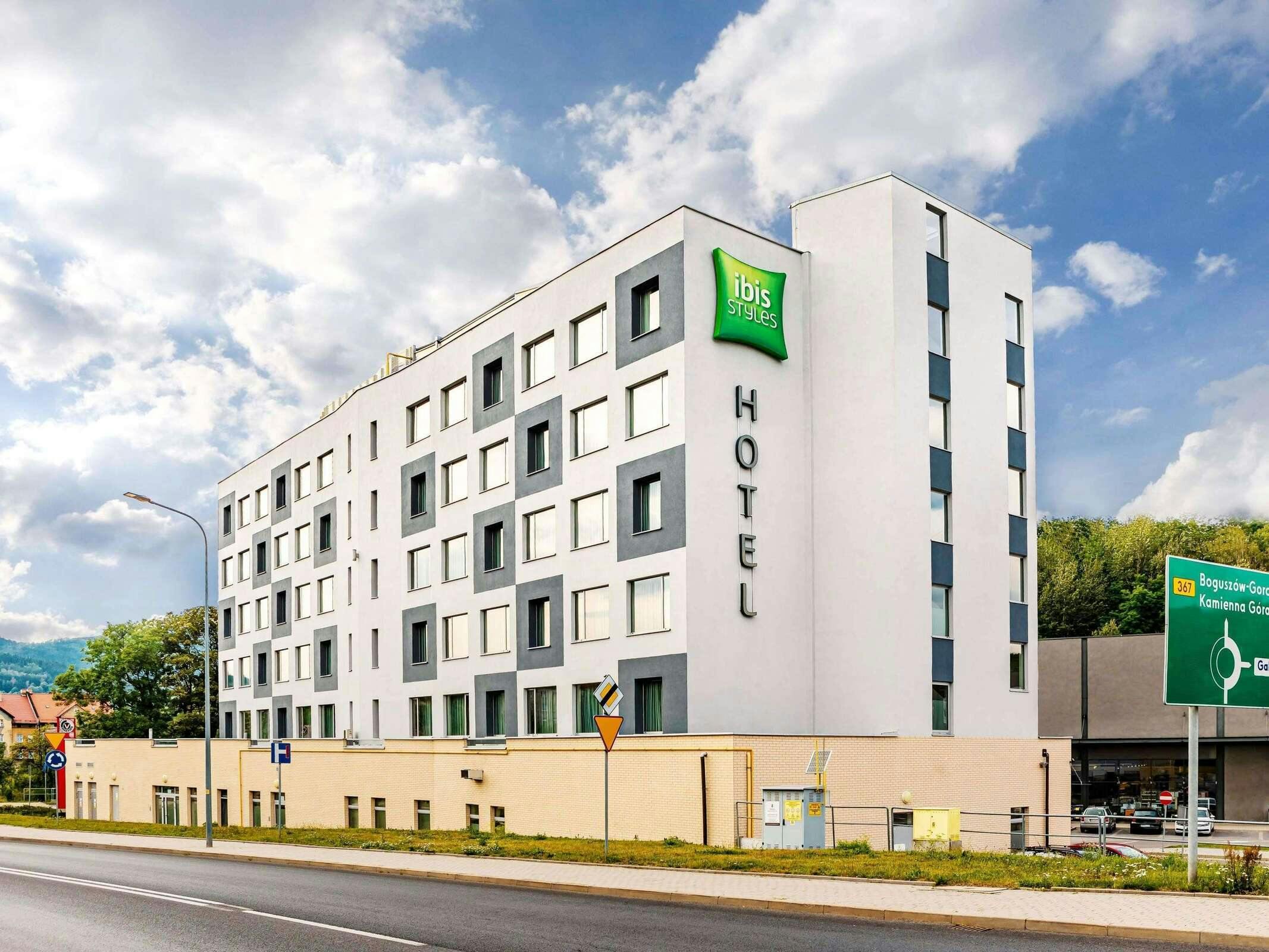 Hotel Ibis Styles Walbrzych photo 3