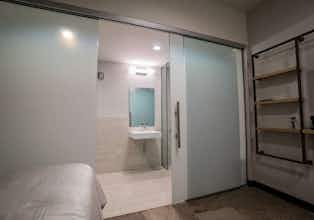 Hotel SOVA Micro-Room & Social Hotel photo 4