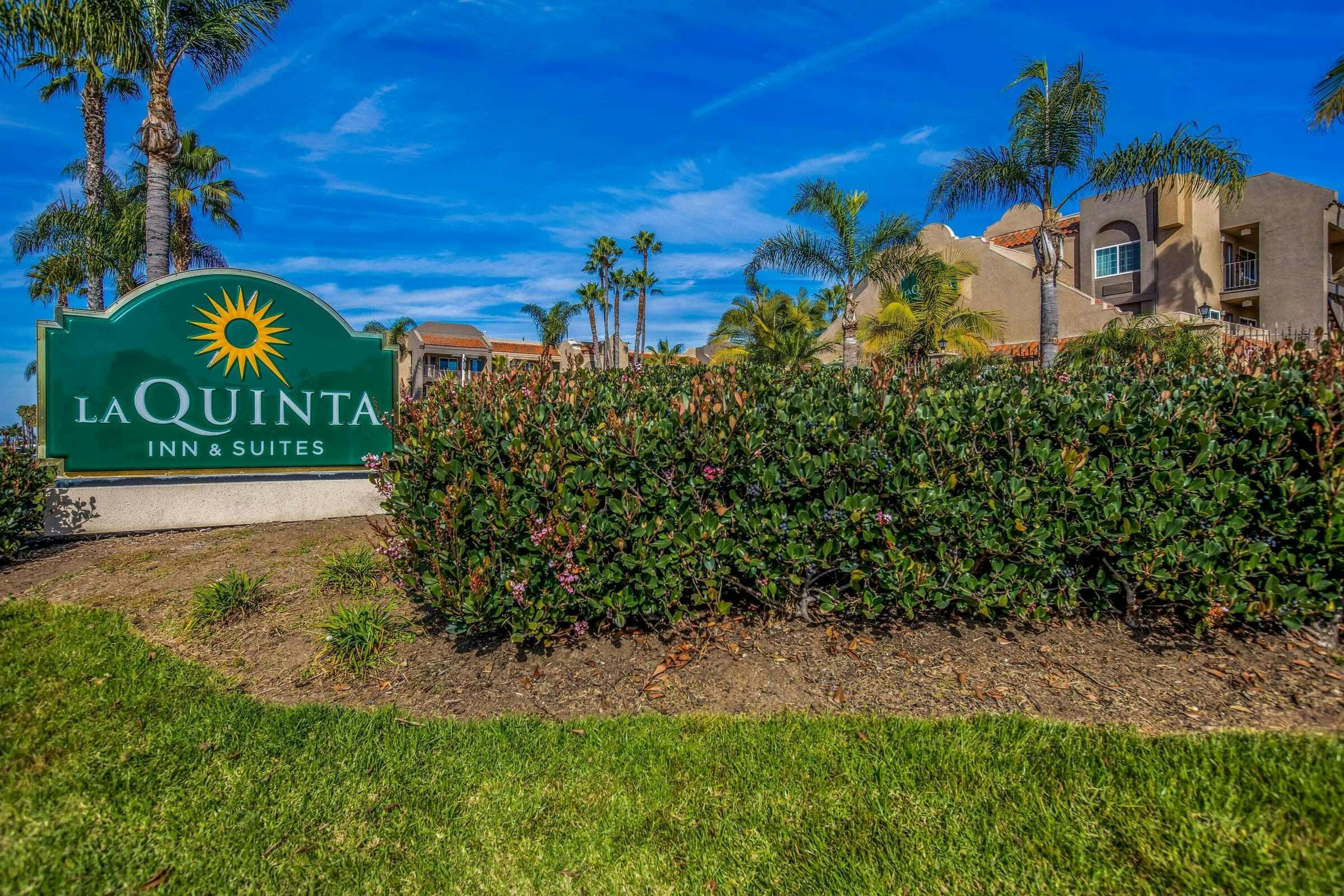 Hotel LQ Inn and Suite Carlsbad photo 1