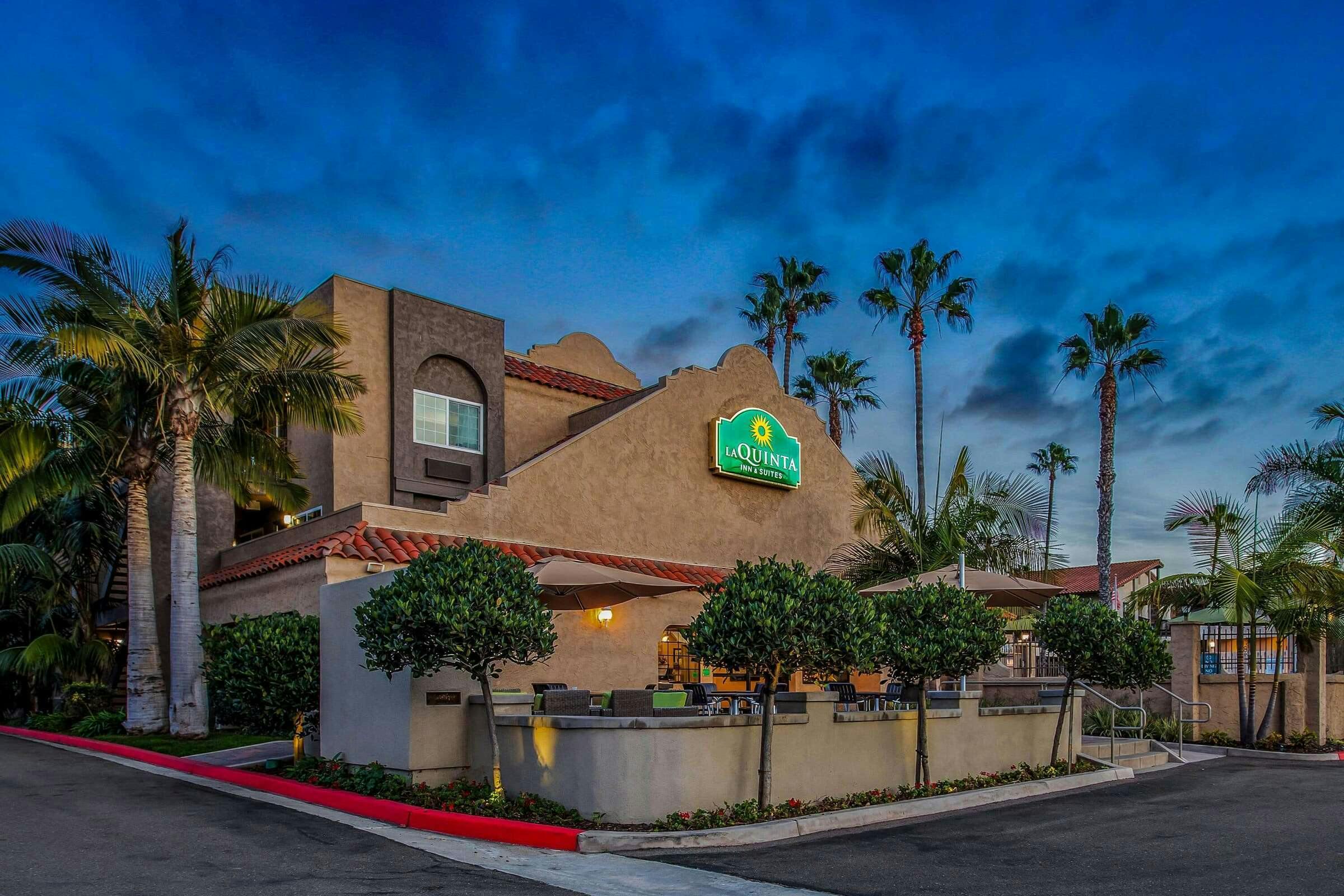 Hotel LQ Inn and Suite Carlsbad photo 2