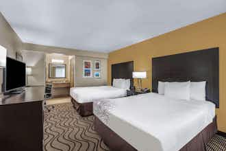 Hotel LQ Inn and Suite Carlsbad photo 5