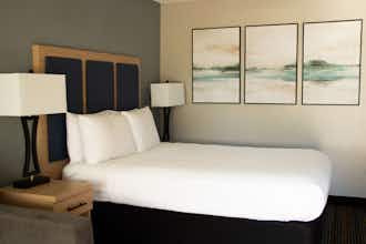 Hotel Courtesy Inn Downtown Eugene photo 1