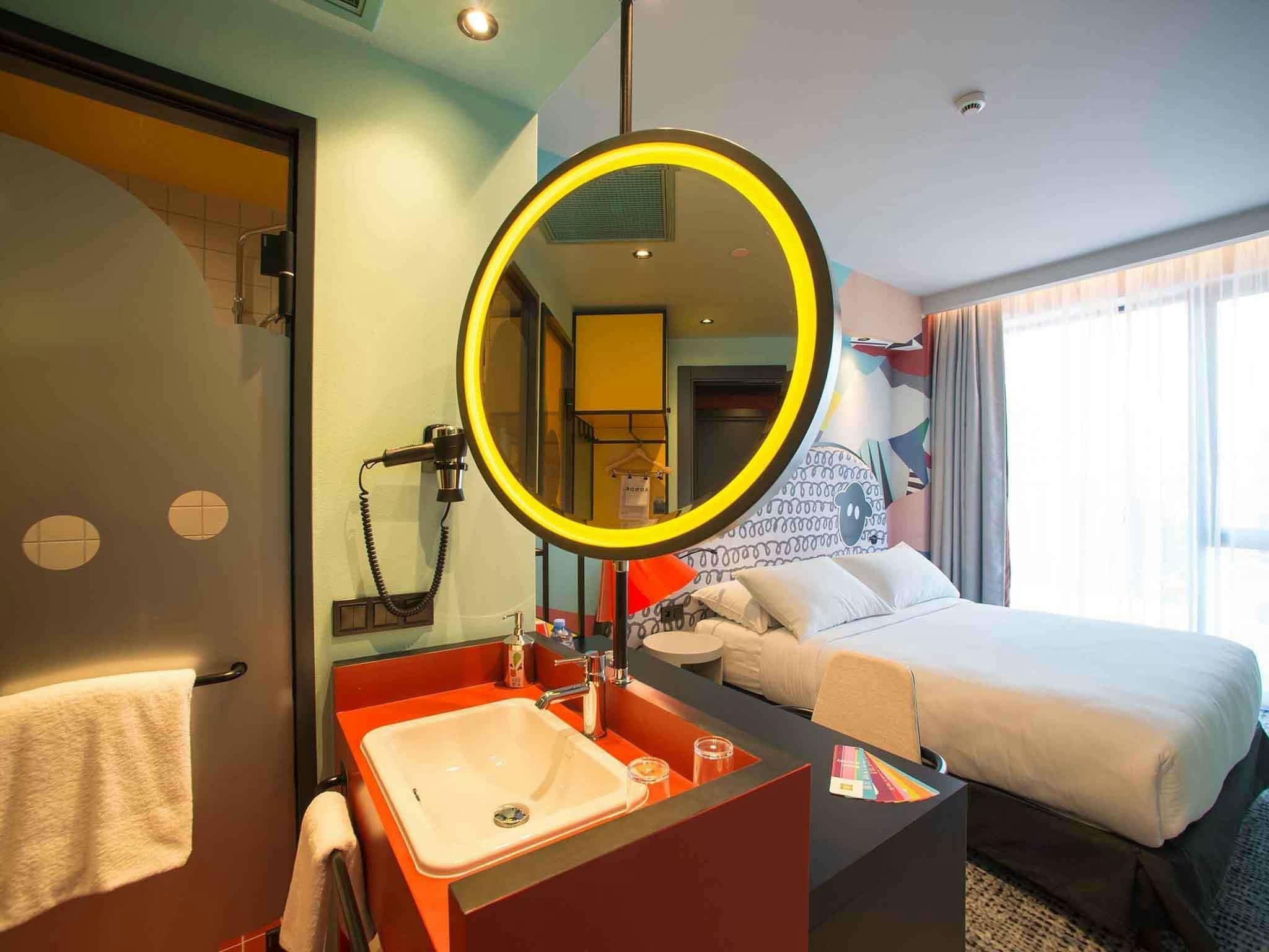 Hotel Ibis Styles Tbilisi Center photo 5