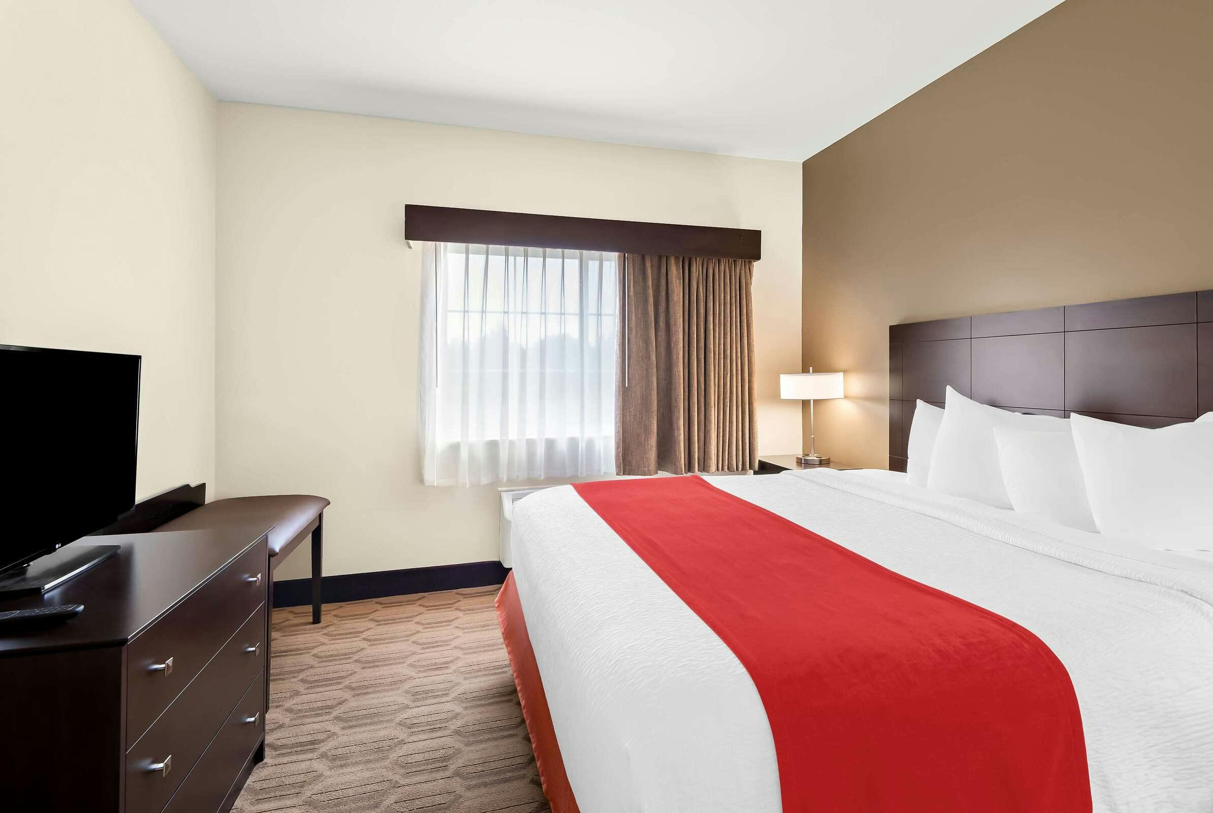 Best Western Palmyra Inn & Suites