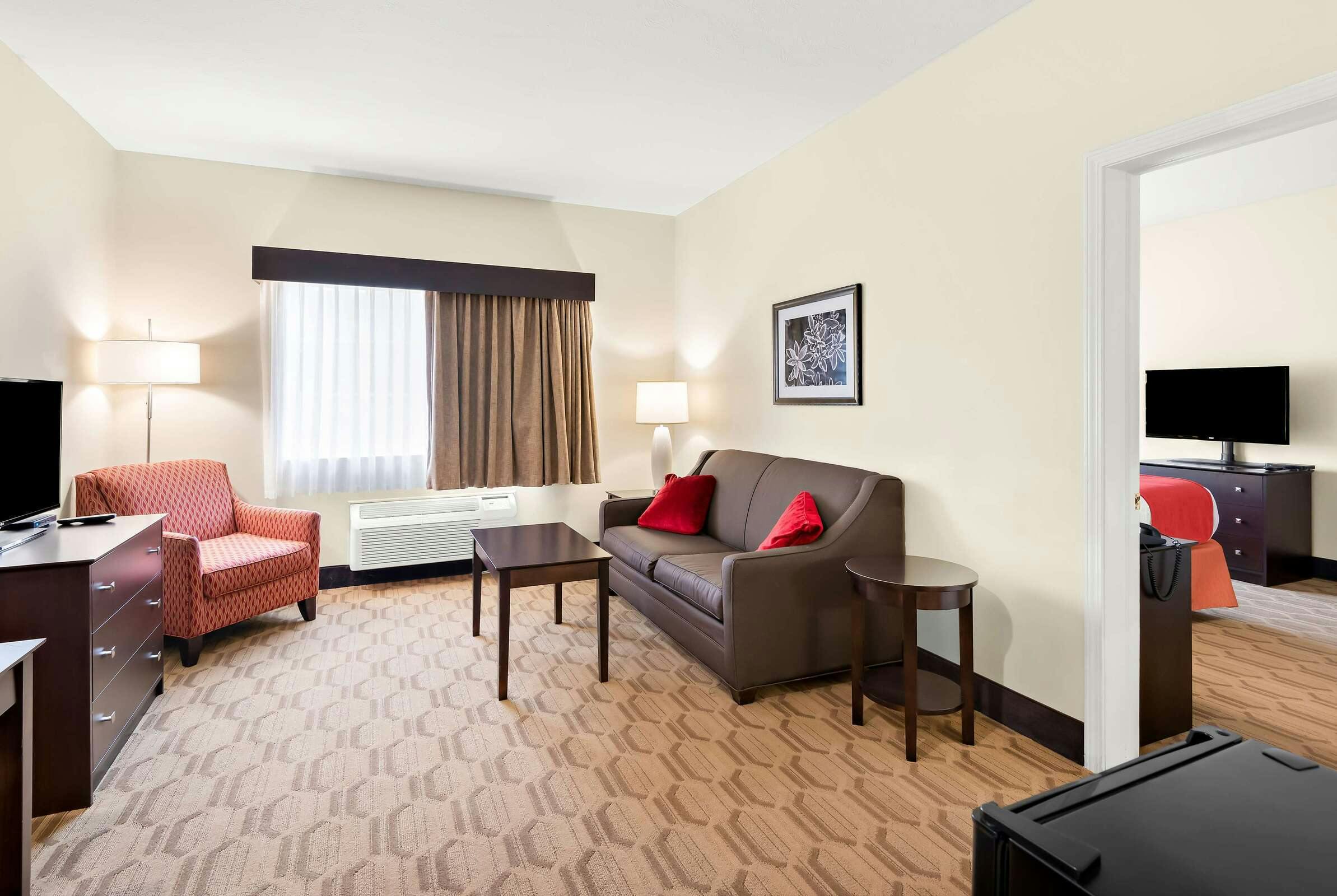 Hotel Best Western Palmyra Inn & Suites photo 2