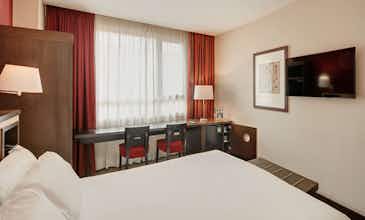 Hotel Sercotel Sant Boi photo 5