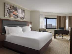 Hotel DoubleTree by Hilton Fort Lee - George Washington Bridge photo 2
