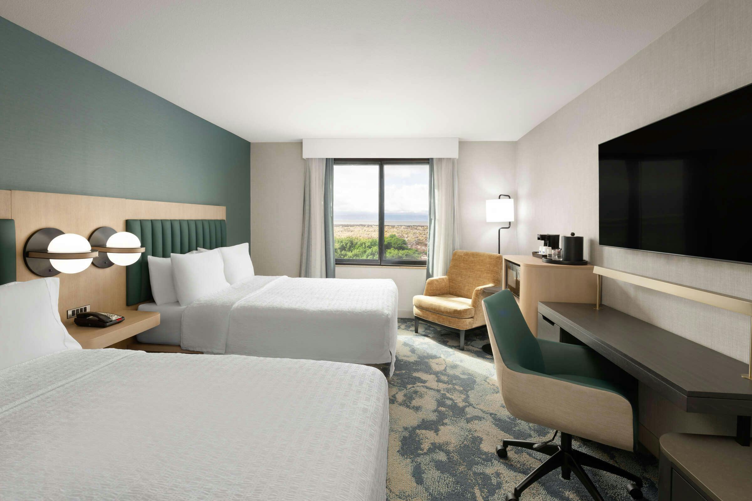 Hampton Inn & Suites Oakland Airport - Alameda