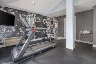 Hotel SureStay Plus by Best Western Mountain View photo 3