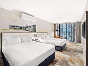 Hotel Peppers Docklands Melbourne photo 2