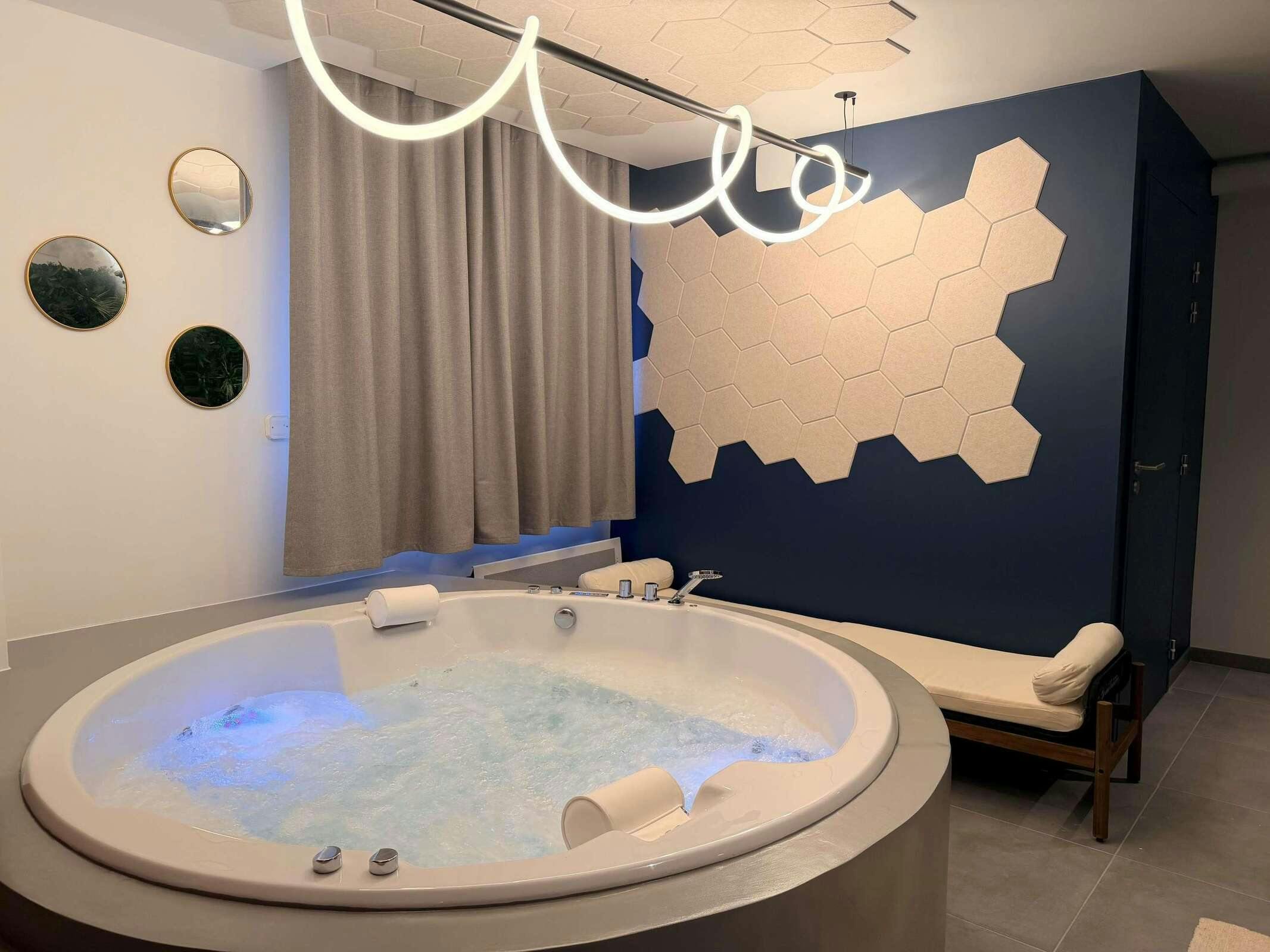 Greet Hotel Brest Aéroport