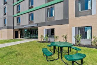 Hotel ECHO Suites Extended Stay by Wyndham Sterling photo 1
