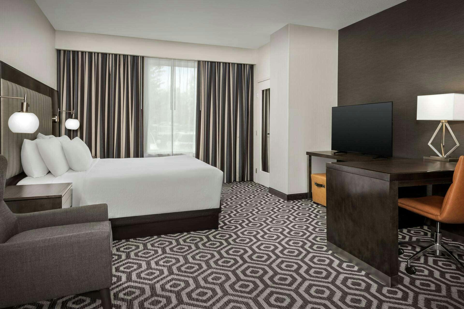 Hotel Embassy Suites by Hilton Portland/Hillsboro photo 2
