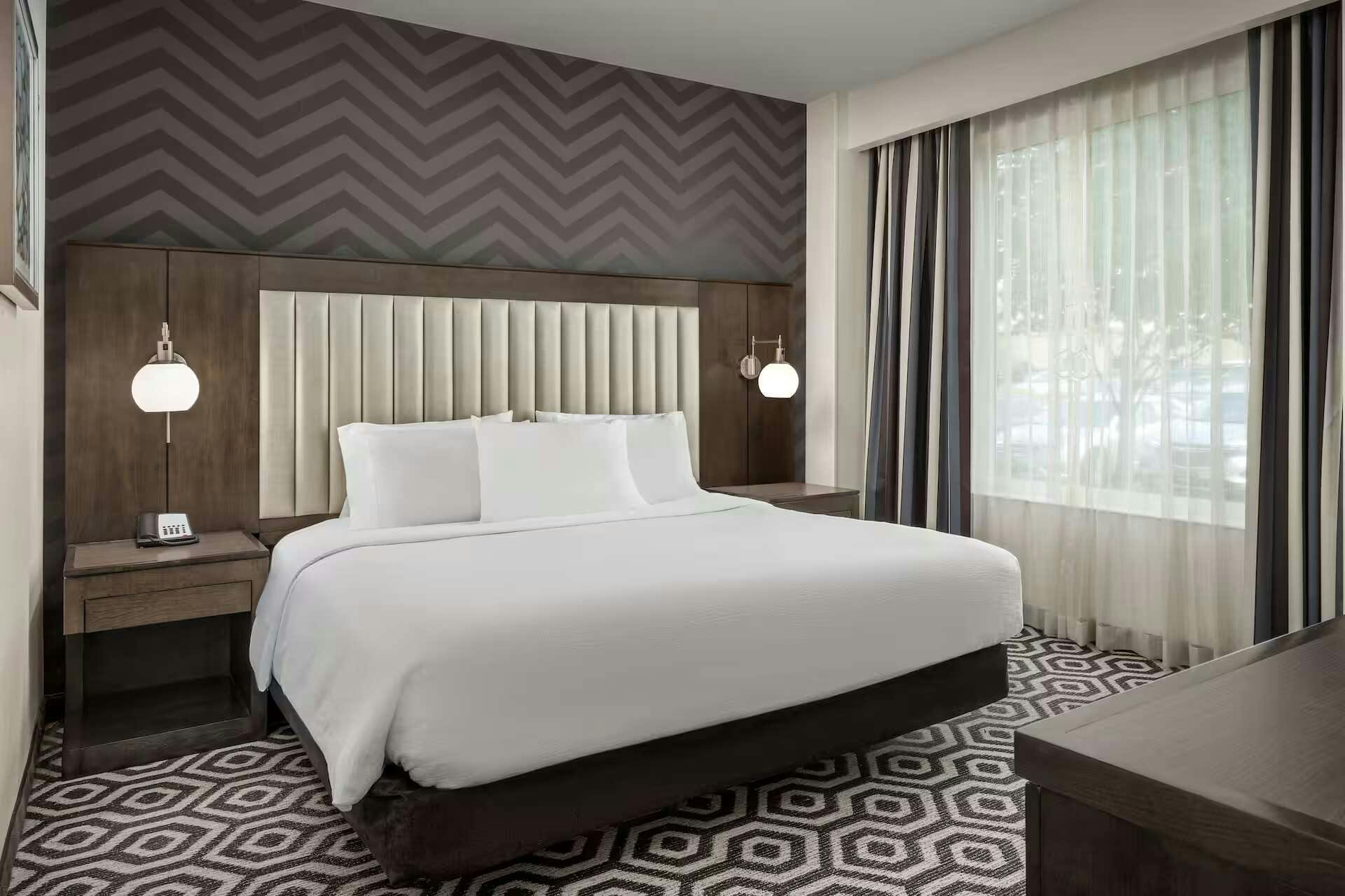Hotel Embassy Suites by Hilton Portland/Hillsboro photo 1