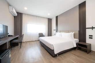 Hotel Sure Stay Plus By Ramkhamhaeng Airport Rail Link Bangkok photo 1