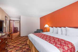 Hotel Baymont I S Plainfield photo 4