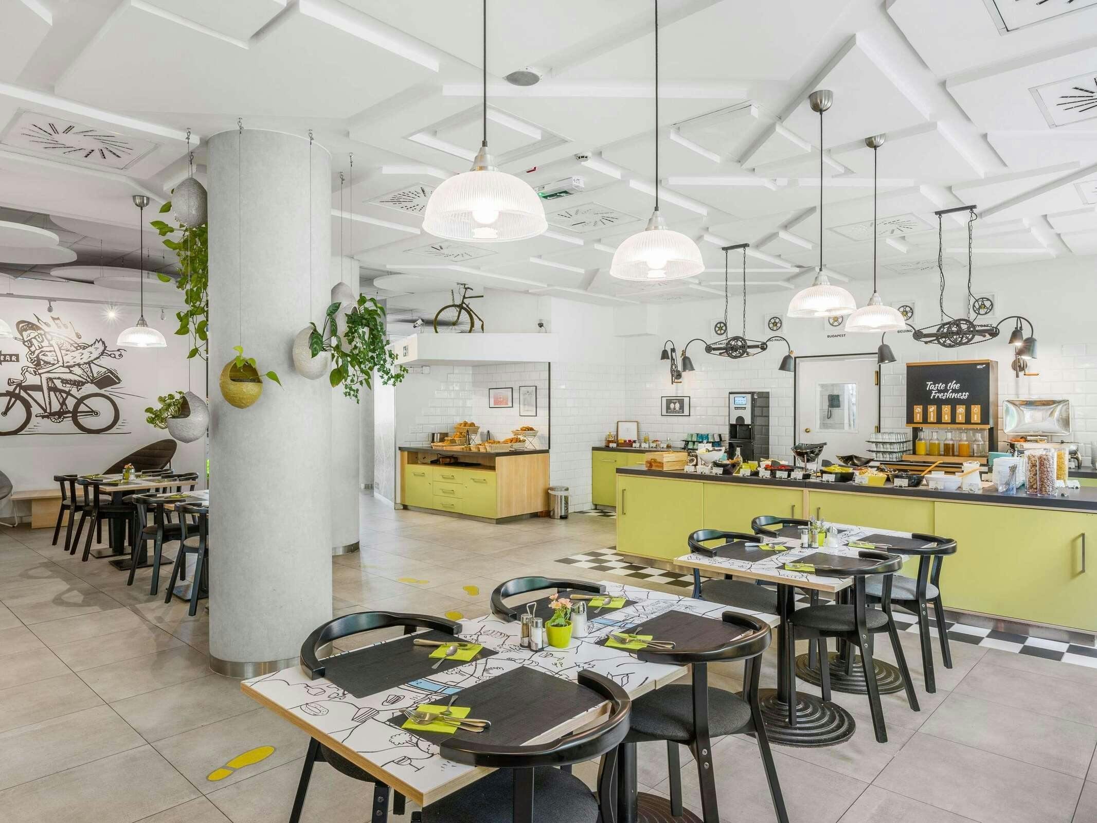 Hotel Ibis Styles Budapest City photo 1