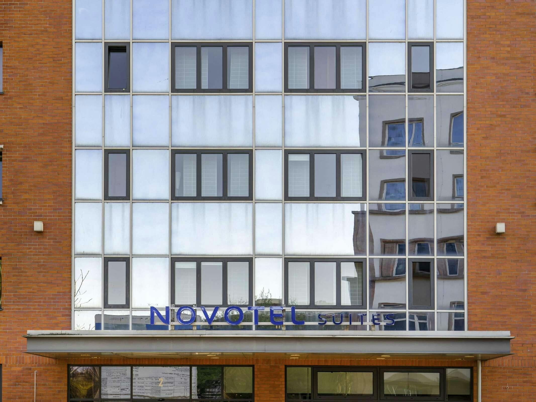 Hotel Novotel Suites Berlin City Potsdamer Platz photo 1