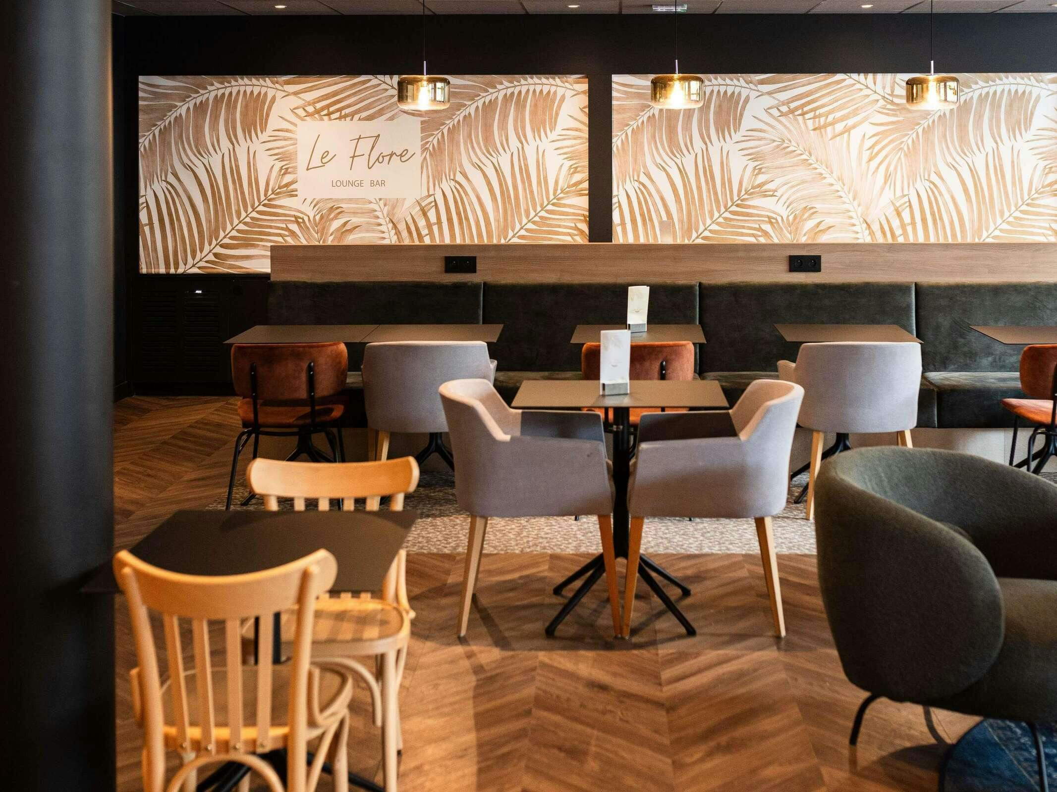 Hotel Hôtel Mercure Valenciennes Centre photo 4