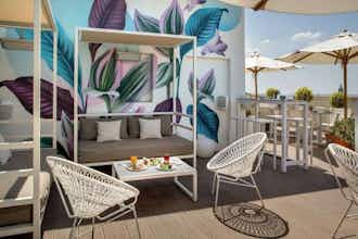 Hotel The Independent Hotel photo 5