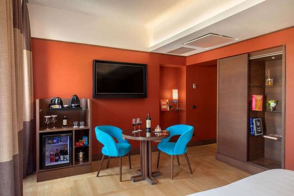 Hotel The Independent Hotel photo 1