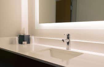 Hotel Holiday Inn Express Hotel & Suites Lincoln South photo 4