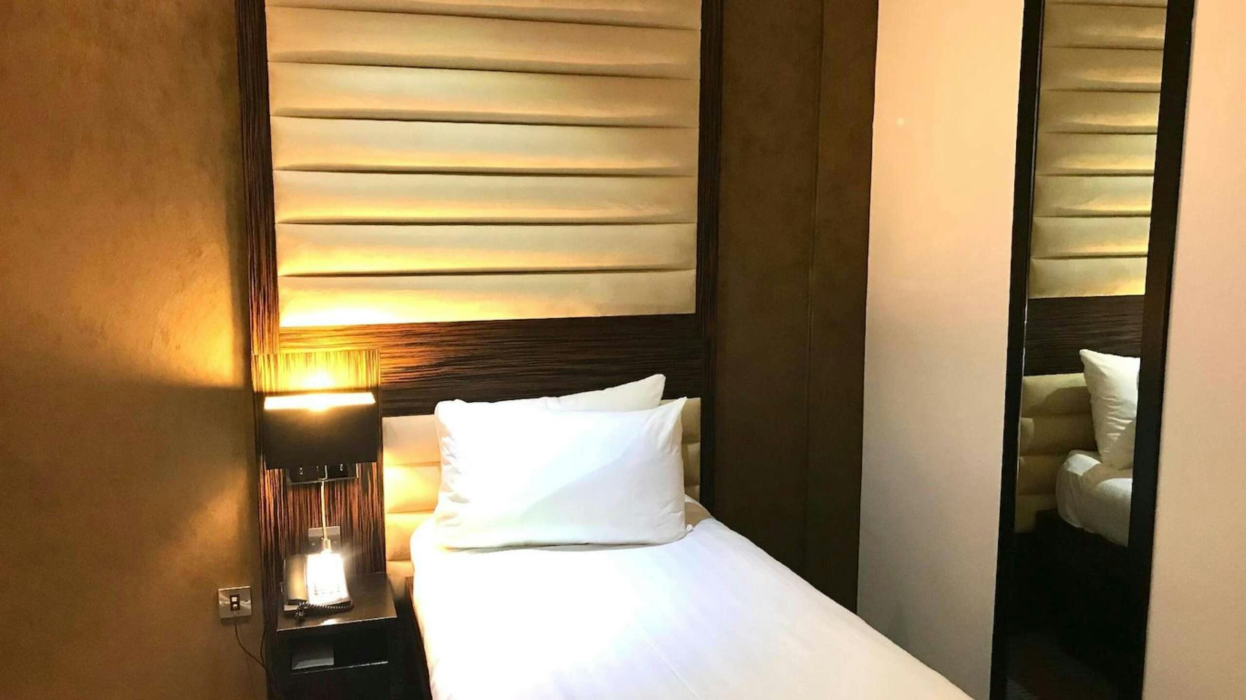 Hotel MAITRISE HOTEL, MAIDAVALE photo 1