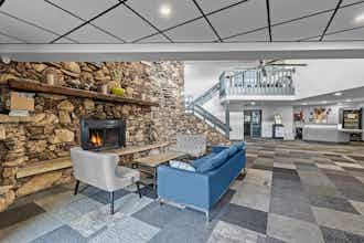 Hotel Ramada Stevens Point photo 1