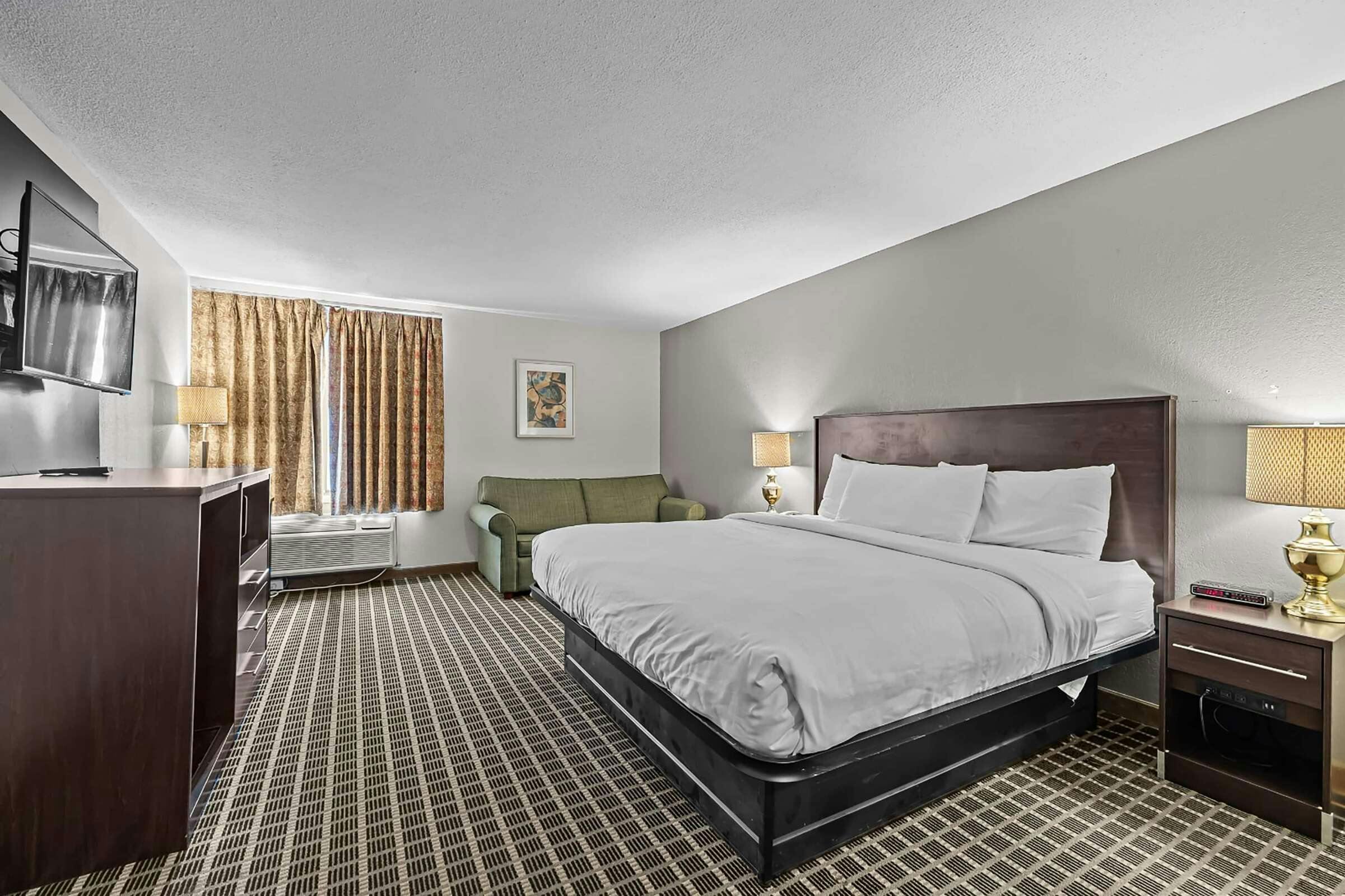 Hotel Ramada Stevens Point photo 4