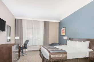Hotel Wingate Niagara Falls photo 4