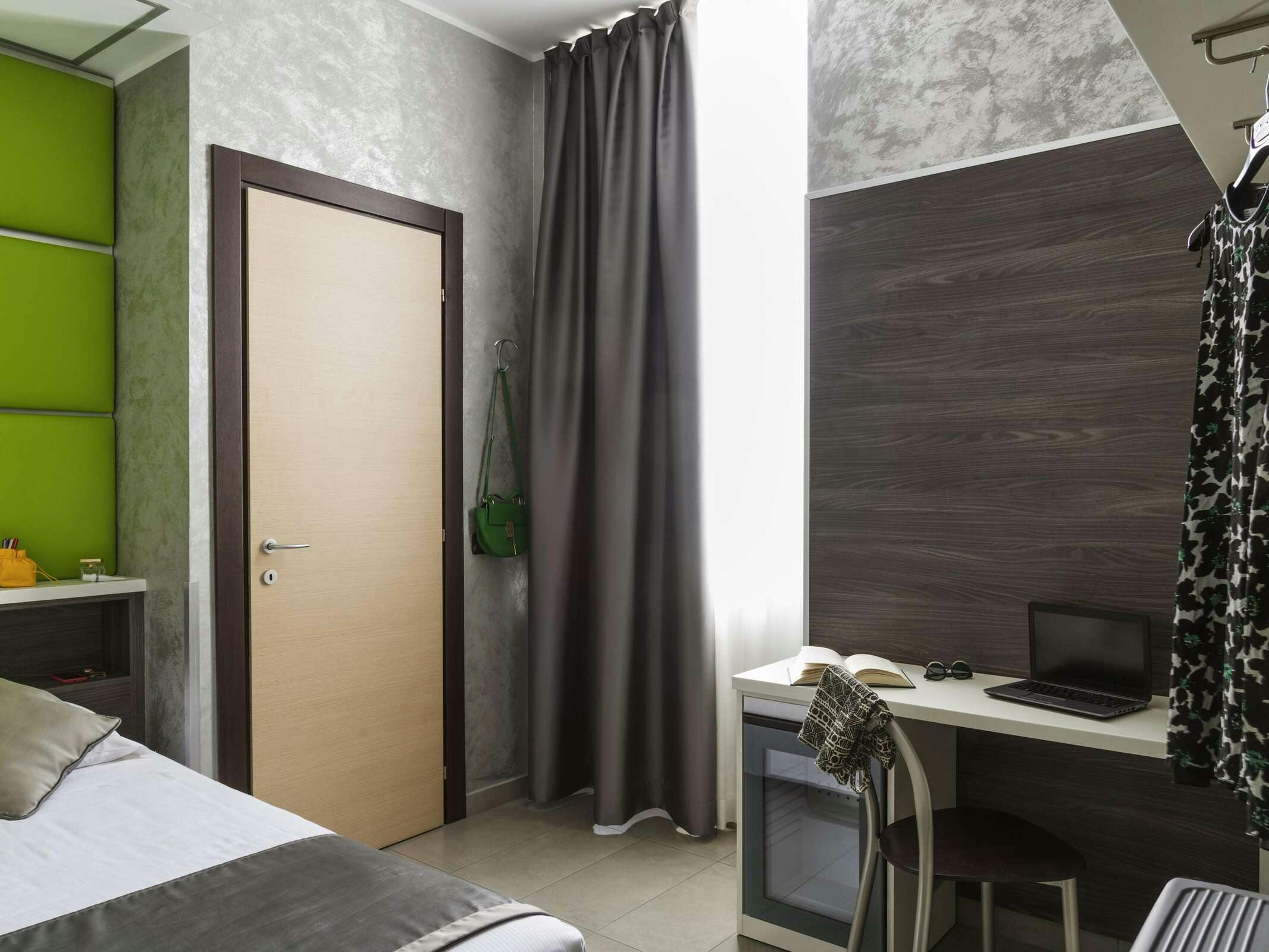 Hotel Ibis Styles Milano Centro photo 2