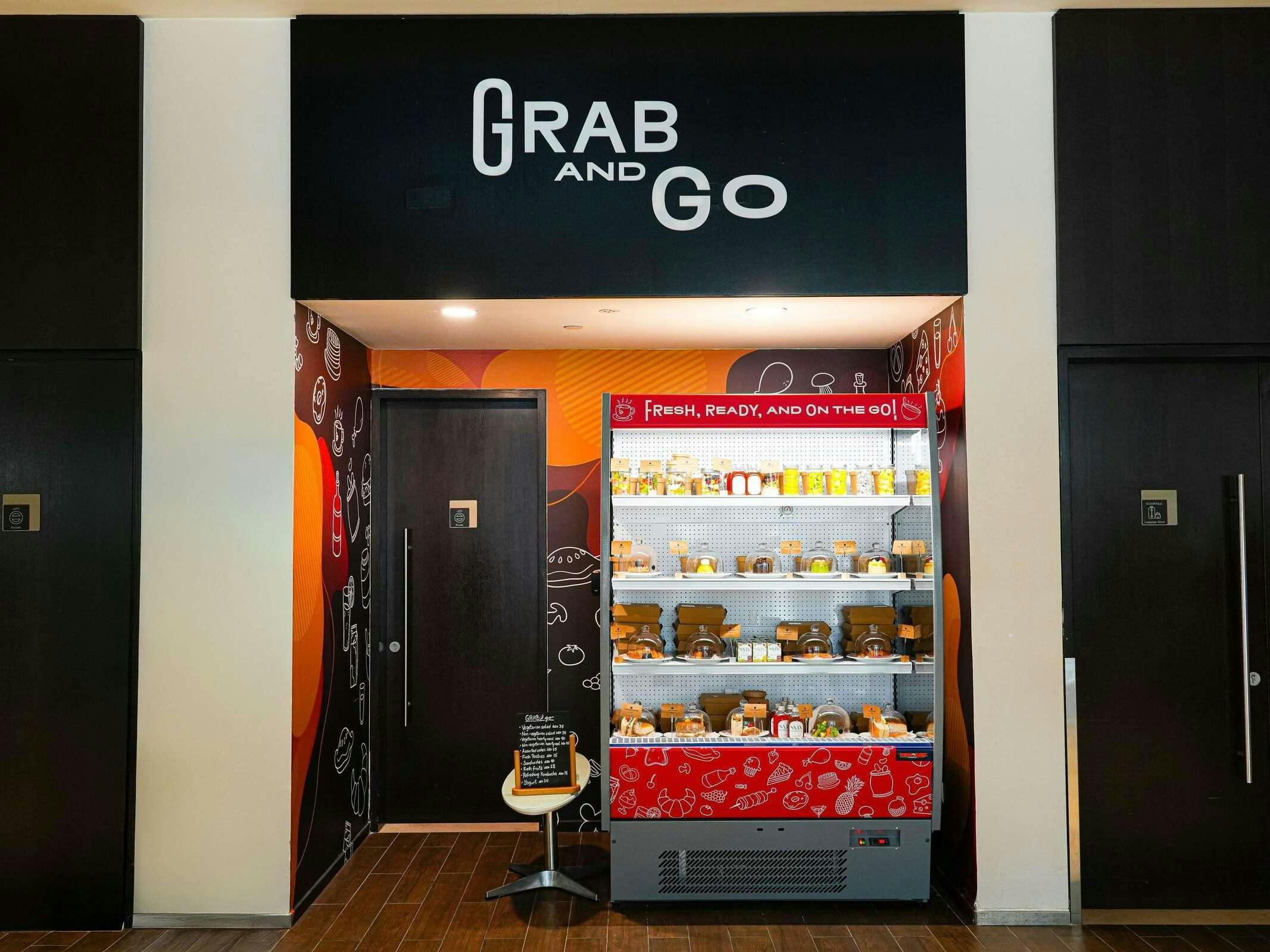 Hotel IBIS ONE CENTRAL photo 1