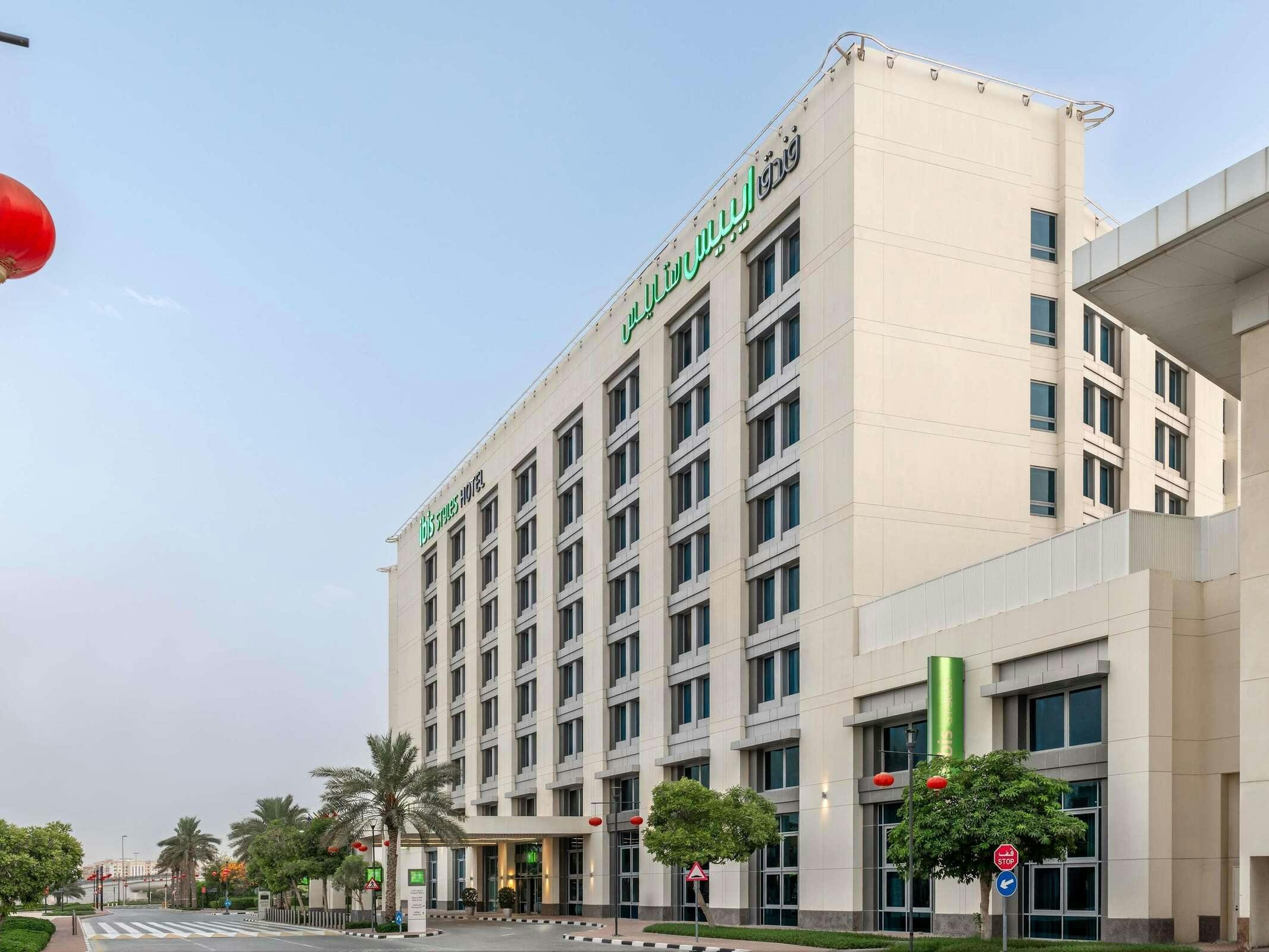 Hotel IBIS STYLES DRAGON MART photo 3