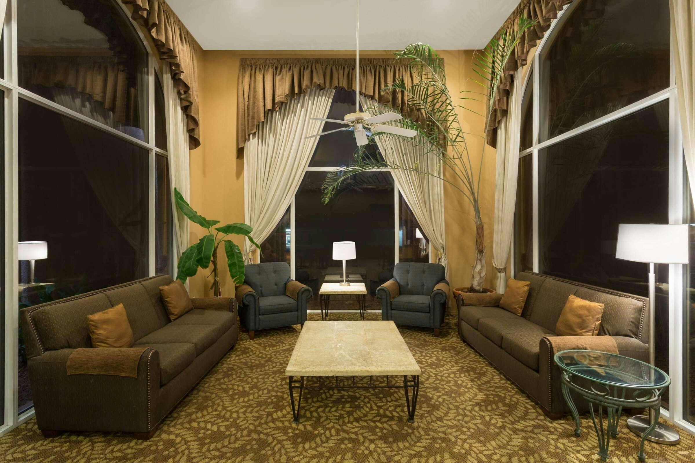 Hotel Days Inn Bullhead City photo 2