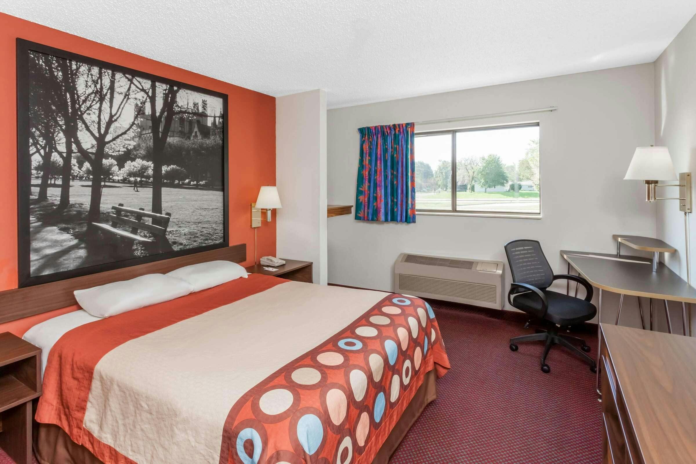 Hotel Super 8 Washington Peoria Are photo 1