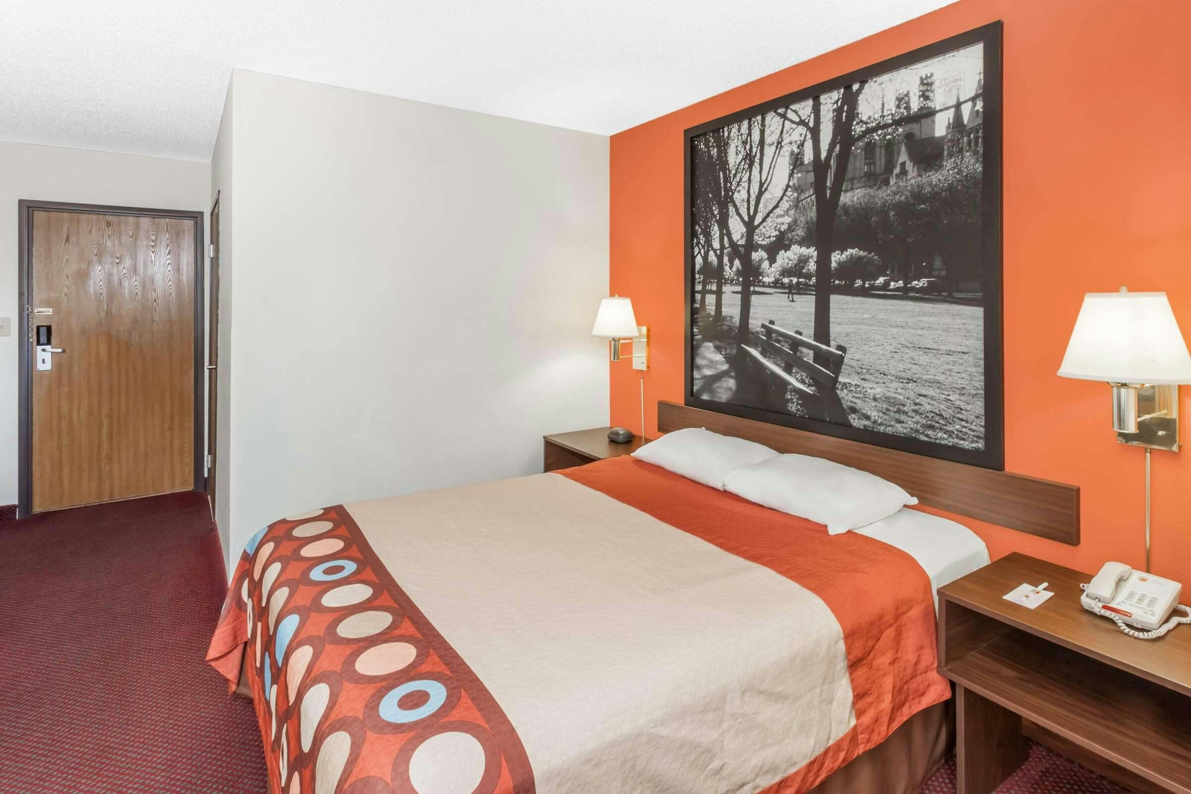 Hotel Super 8 Washington Peoria Are photo 5