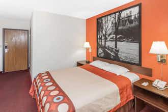 Hotel Super 8 Washington Peoria Are photo 5