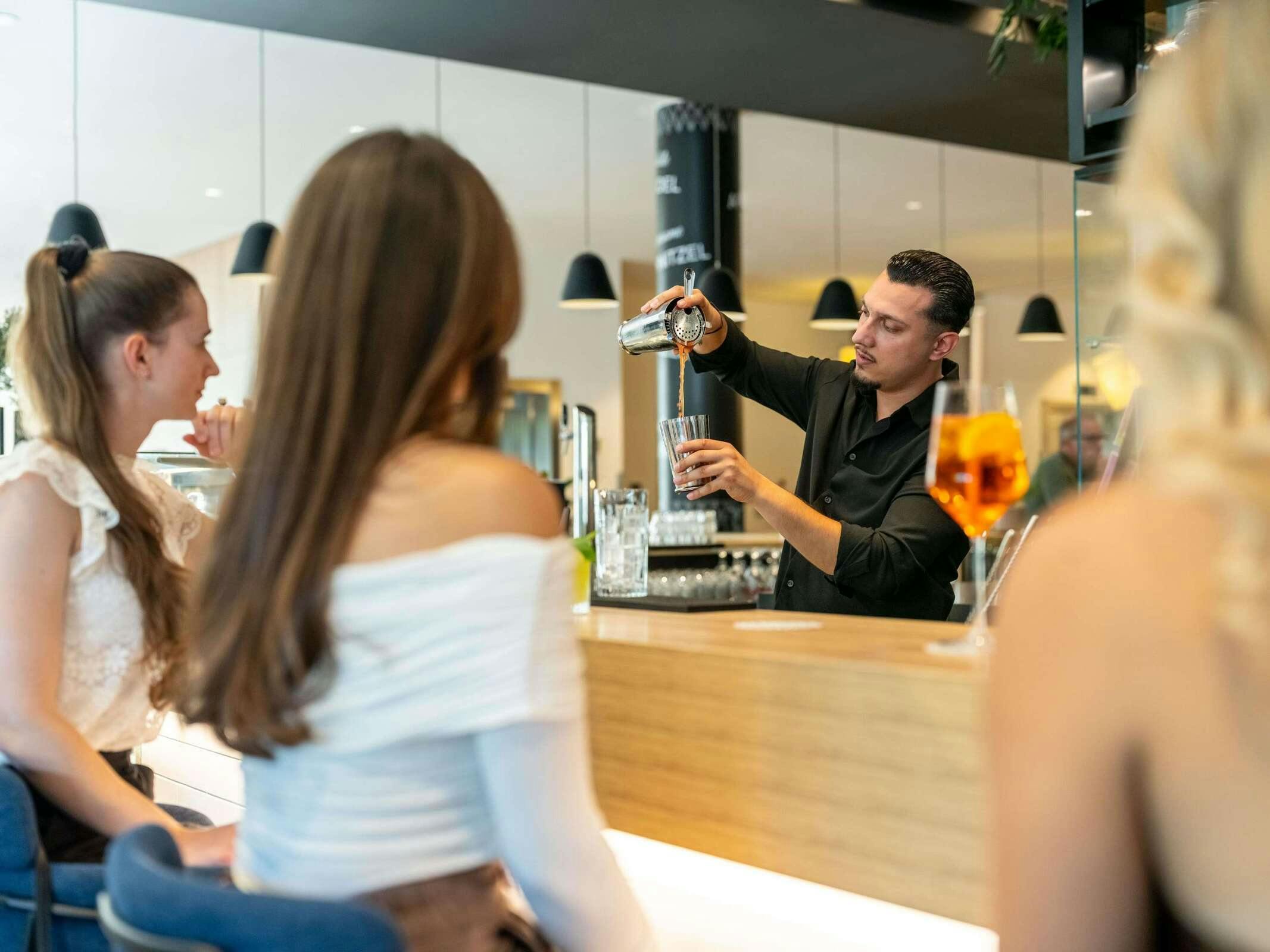 Hotel Novotel Wien Hauptbahnhof photo 3