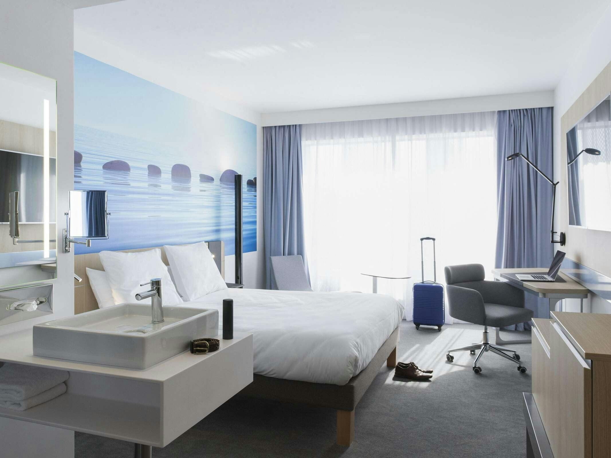 Hotel Novotel Charleroi Centre photo 4