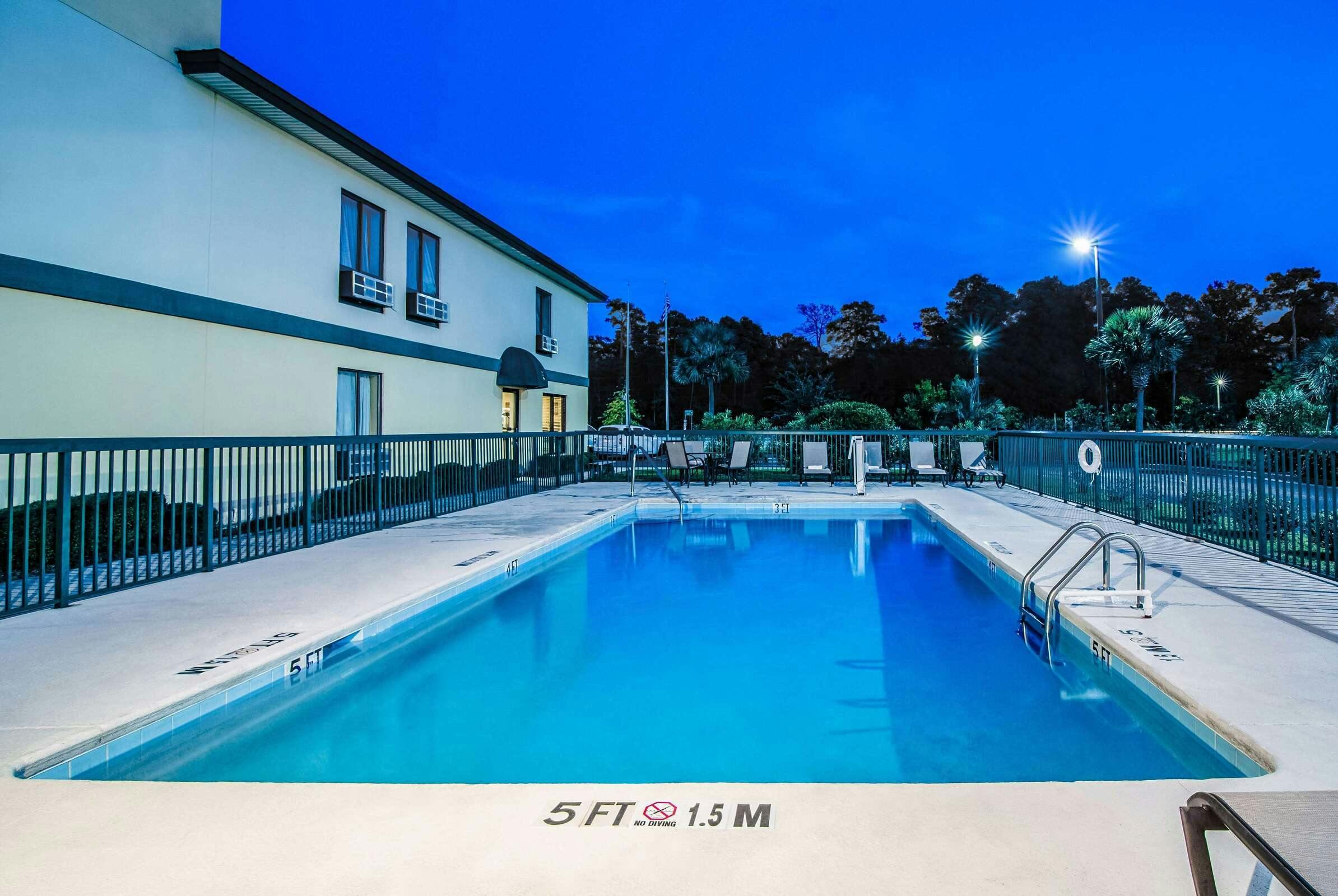 Hotel Baymont N Myrtle Beach Complex photo 5