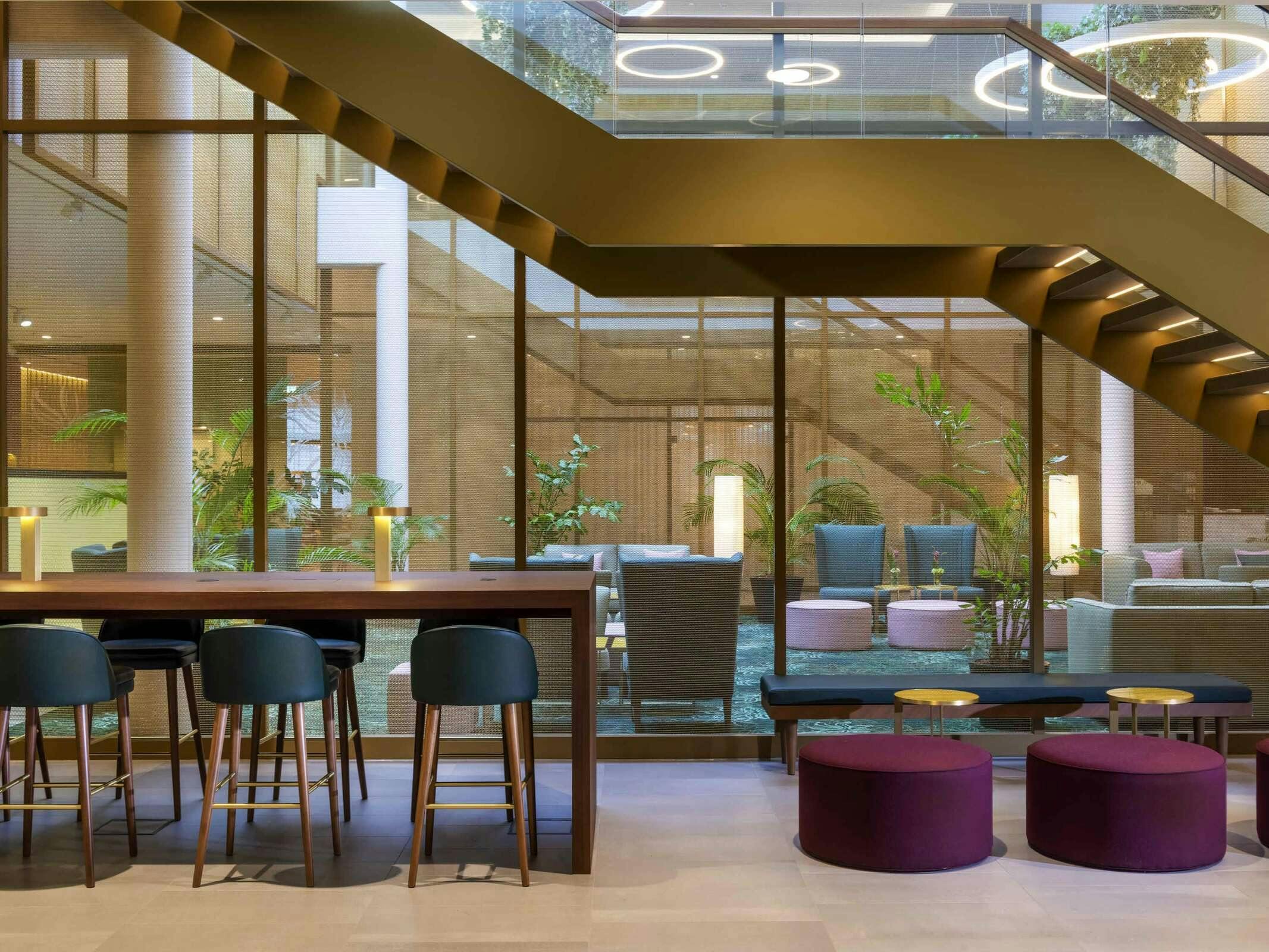 Hotel Mövenpick Hotel Stuttgart Messe & Congress photo 3