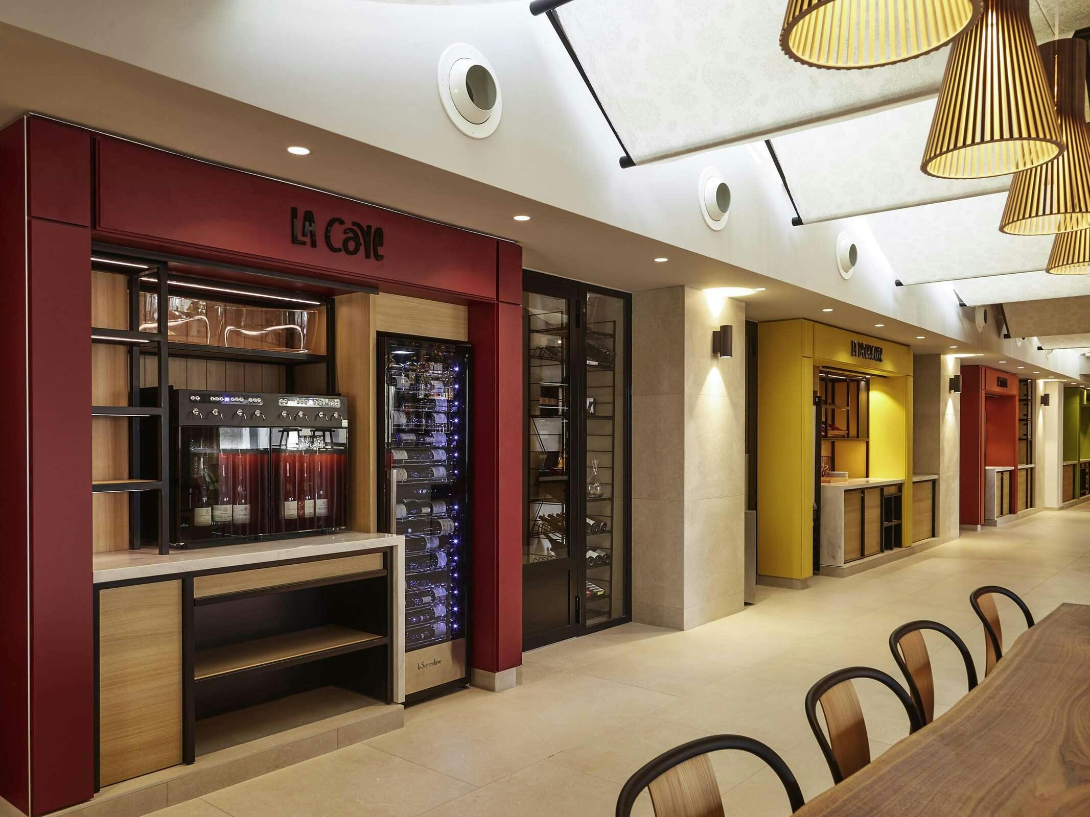 Hotel Mercure Avignon Gare Tgv photo 2