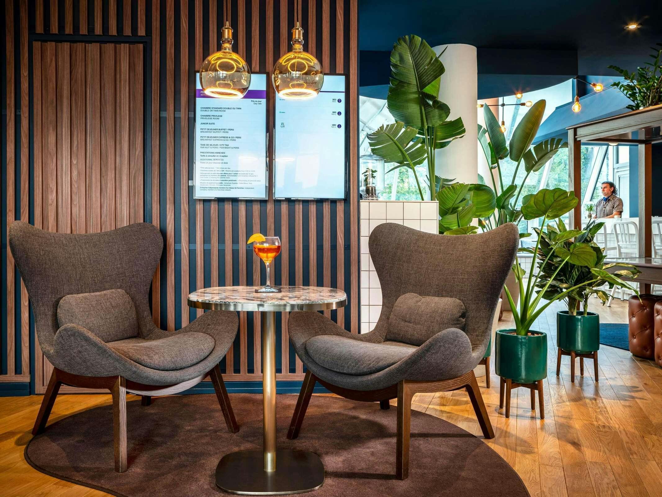 Hotel Mercure Paris Montparnasse Pasteur photo 4