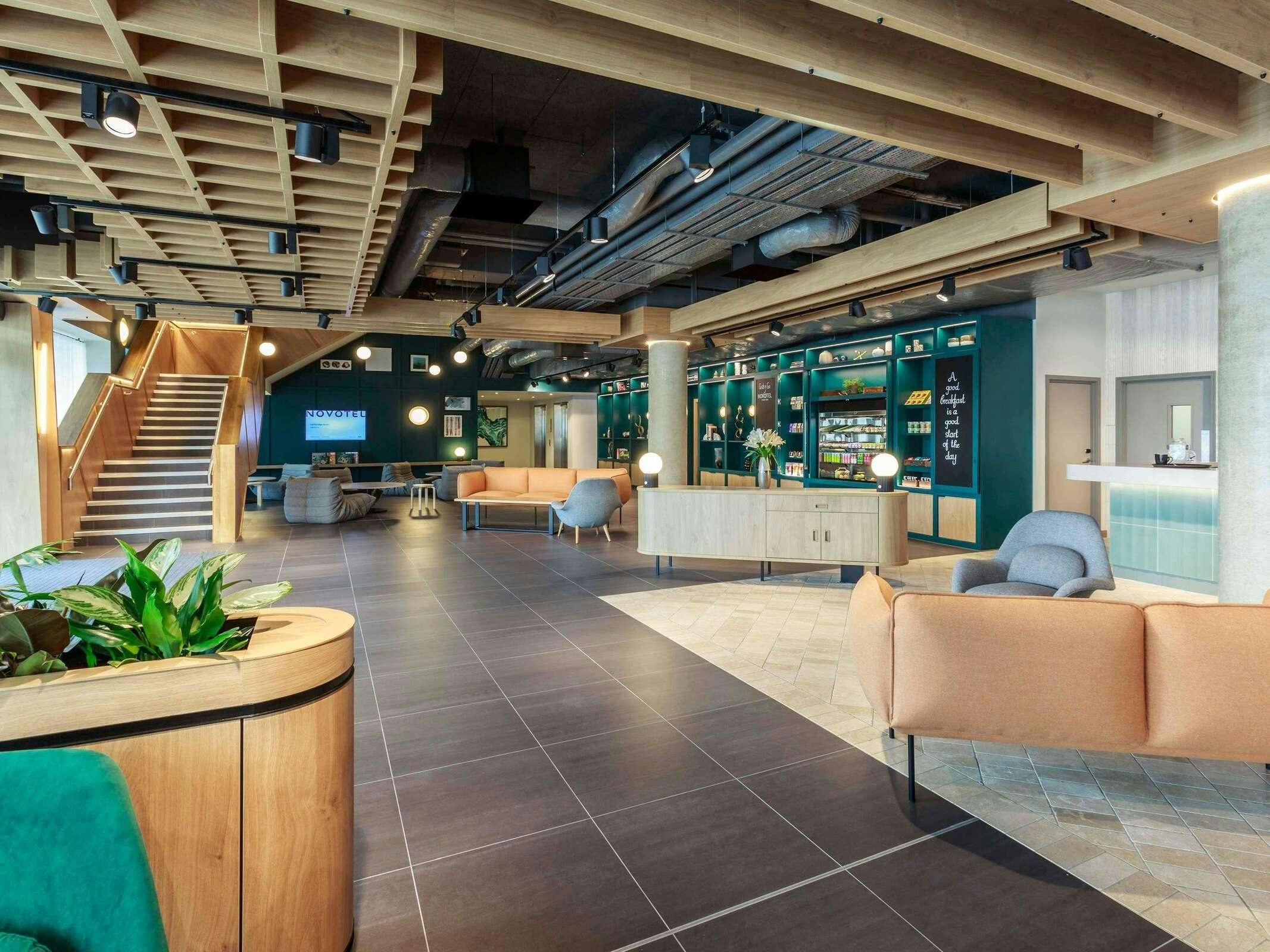 Hotel Novotel Cambridge North photo 1