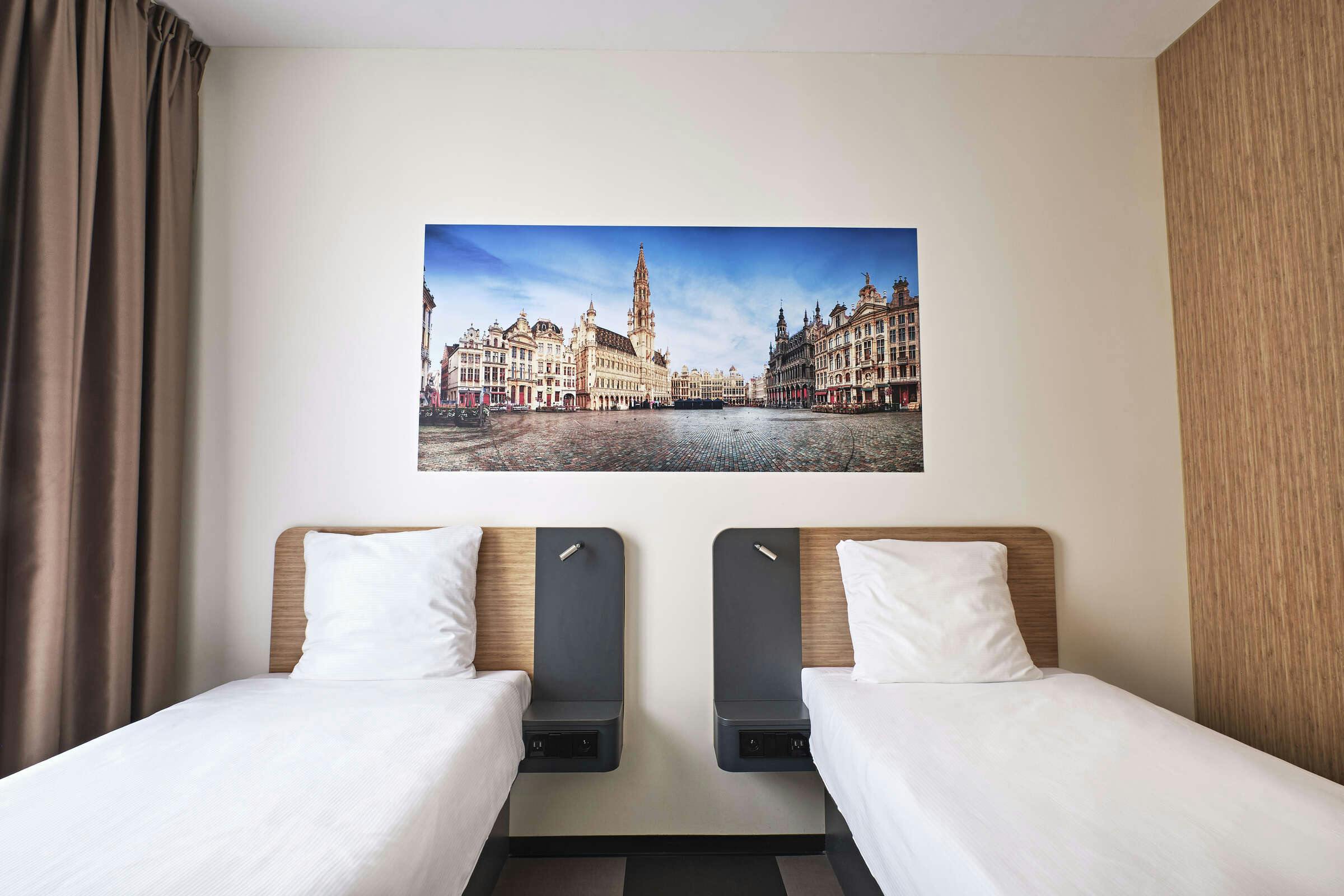 Hotel easyHotel Brussels City Center photo 1